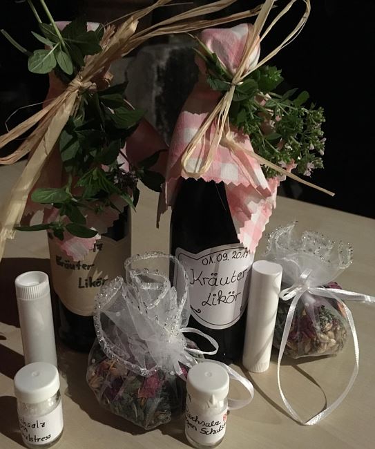 Kreative Sommerwerkstätte - Abend-Kräuter-Apotheke